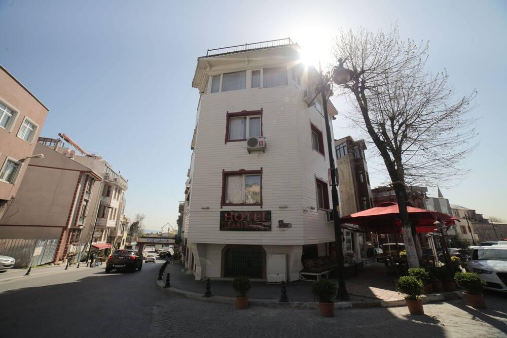 Rose Bouquets Hotel Istanbul Ngoại thất bức ảnh